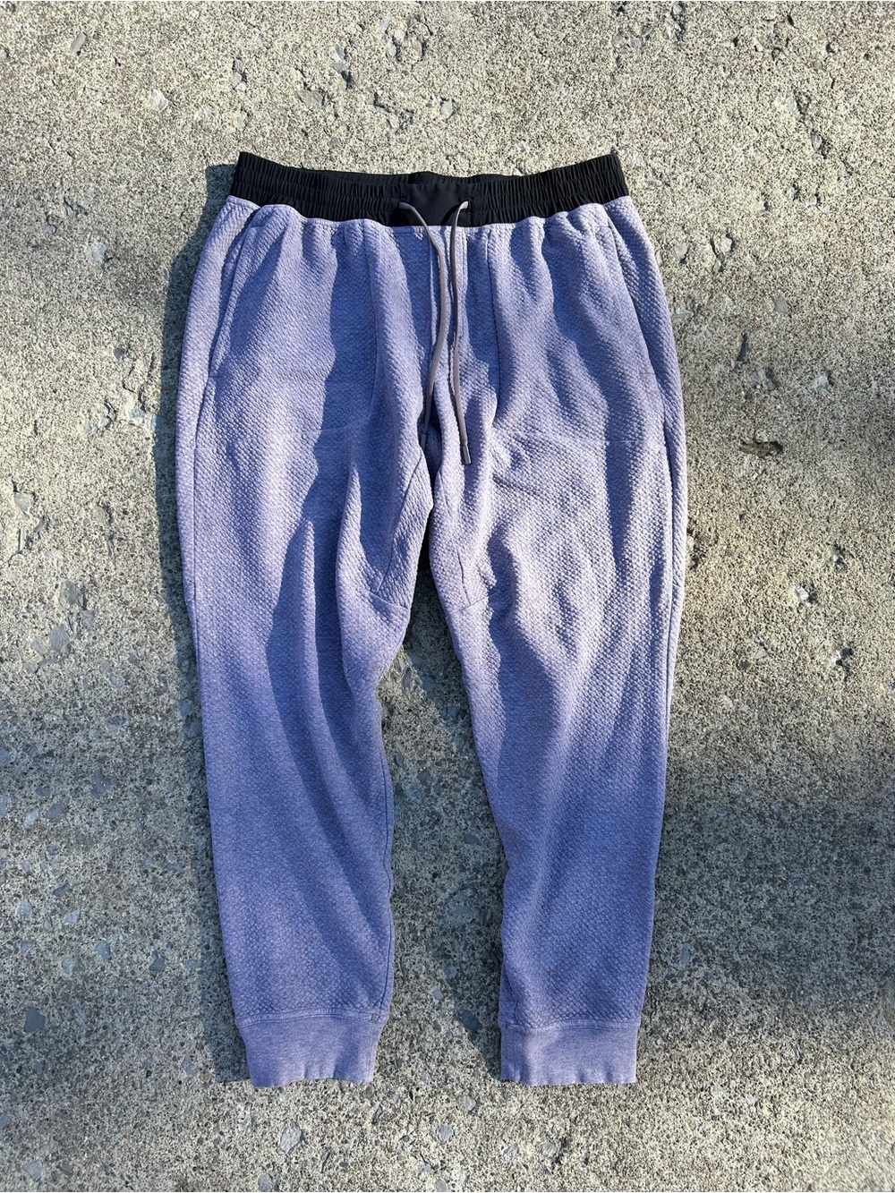 Men's lululemon Lavender Knit Jogger Pants with Elastic Waist